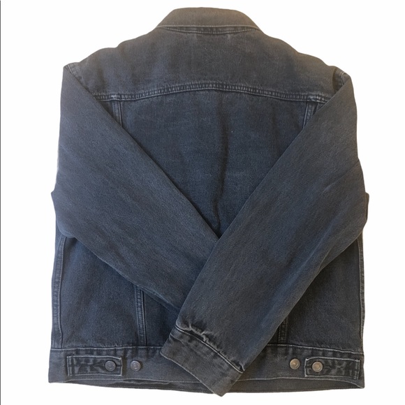 Levi’s Vintage Fit Denim Trucker Jacket Size Med - Picture 9 of 9